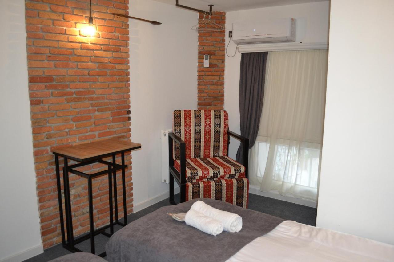 Hotel Baratashvili 12 Tbilisi Eksteriør bilde